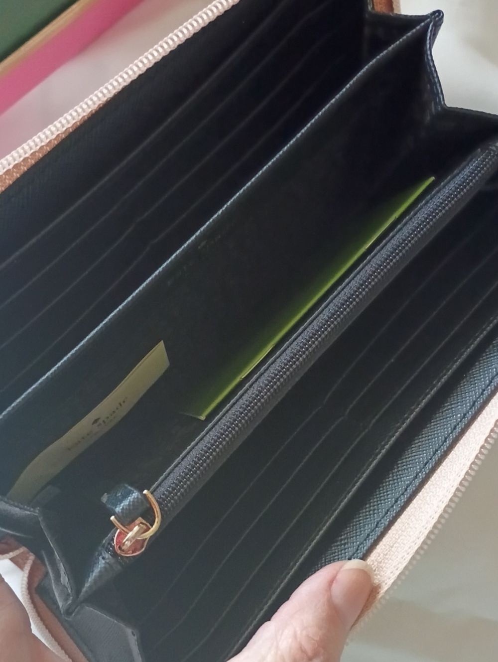 Kate Spade shimmering Rose gold pink glitter wallet new - Picture 7 of 13
